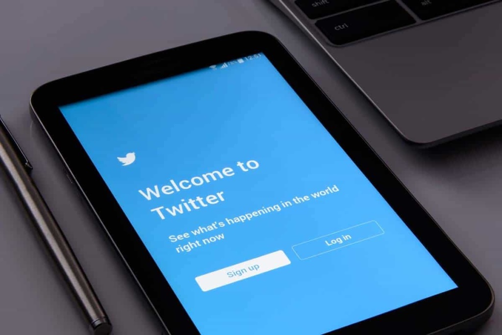 Can You Hide Who You Follow On Twitter