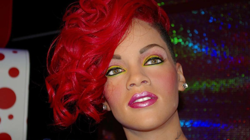 Does Rihanna Write Her Own Songs