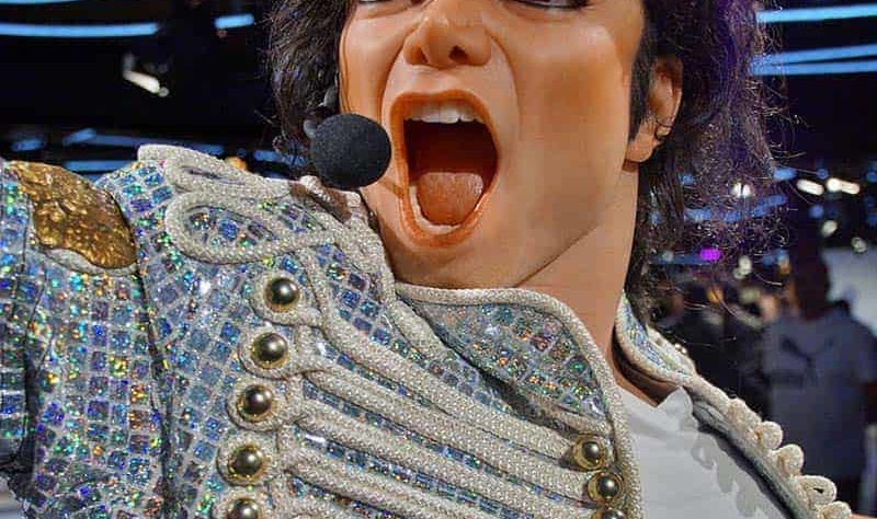 Why Did Michael Jackson Wear A Glove
