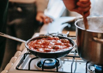 Rules for Fast Stir-Frying in a Wok