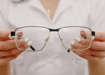 Understanding Your Eyeglass Prescription Chart