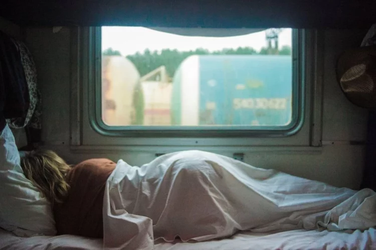 13 Proven Tips To Sleep Better At Night