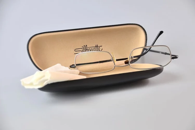 Tips To Take Care Of Your Sunglasses