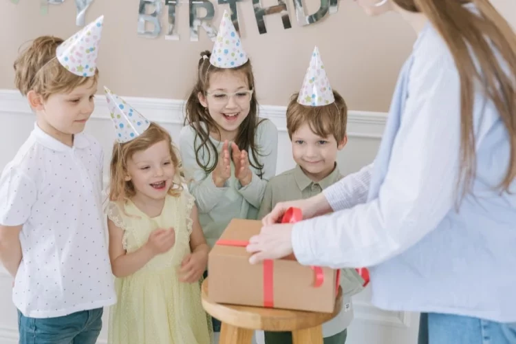 Three Gift Ideas For Your Child’s New Teacher