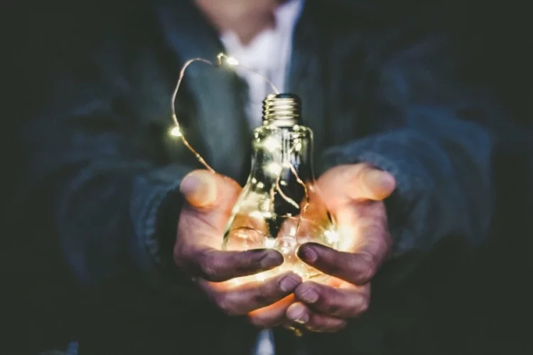 Factors To Consider Before Switching To A New Energy Supplier