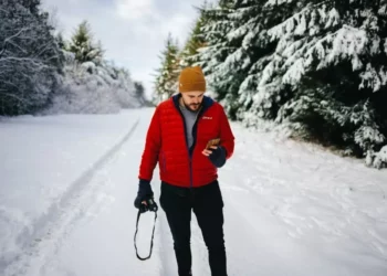 6 Ways to Stave Off Winter Colds