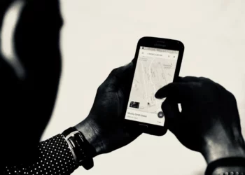 How To Track A Cell Phone Location Without Installing Software On The Target Device