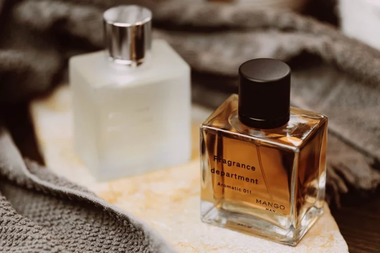 How Dossier Perfumes Have Changed The Fragrance Industry