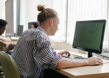 How To Pick The Right E-Learning Development Company