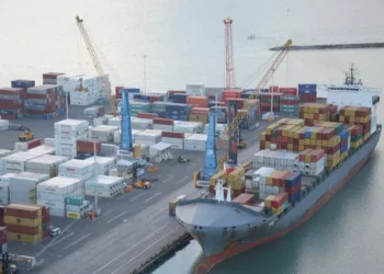  How To Compare Shipping Rates Between UPS And USPS