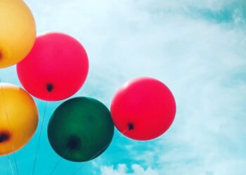 How to Make Balloons Float Without Helium