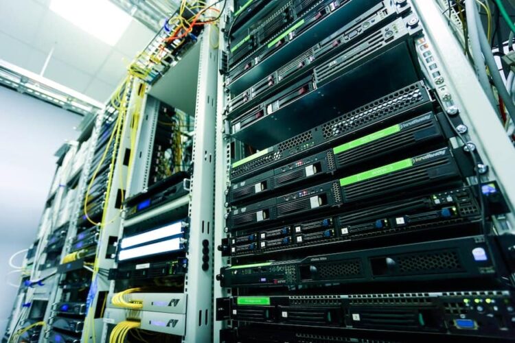 Leveraging The Potential Of Refurbished Servers In Modern Enterprises