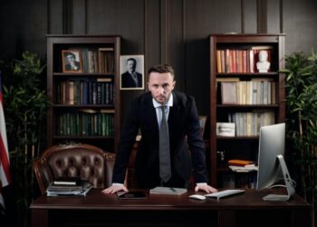 Qualities Of A Personal Attorney Which Are Mandatory When You Pick One