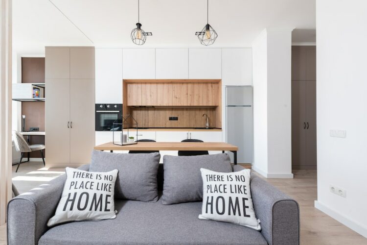 Mediation Vs. Arbitration