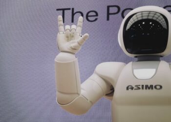 Navigating The Integration Of Standing Desks In The Robotic Age