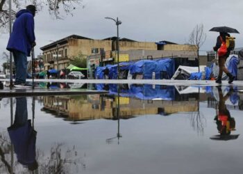 California Takes A Bold $6.4 Billion Step To Combat Homelessness Amid Budget Concerns