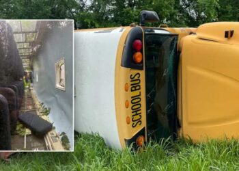 Kentucky School Bus Overturns With 23 Students Onboard; No Serious Injuries Reported